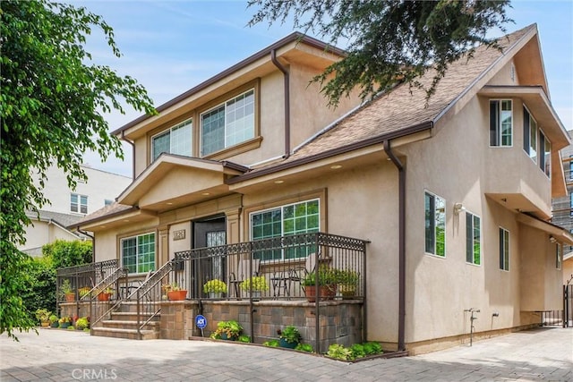 1826 N Berendo St, Los Angeles, CA 90027 - multi unit property with stucco siding