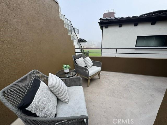 854 Cypress Ave, Hermosa Beach, CA 90254 - view of patio / terrace featuring a balcony