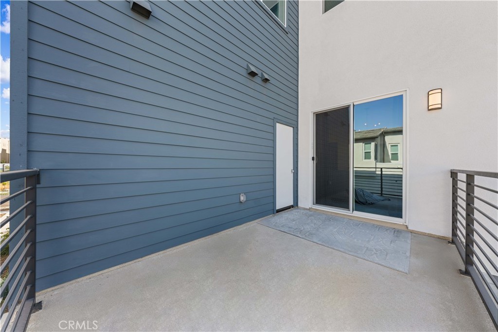 187 Biome, Irvine, CA 92618 - photo 19