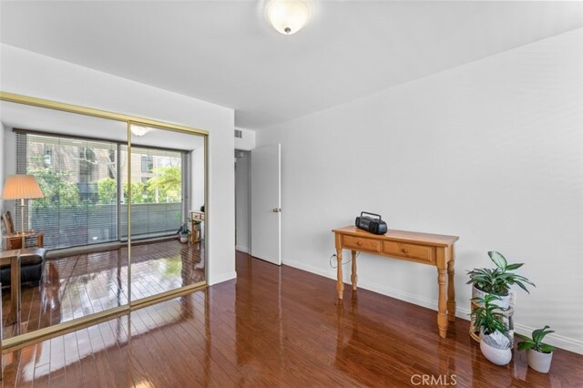 2301 S Beverly Glen Blvd Unit 102, Los Angeles, CA 90064 - photo 17