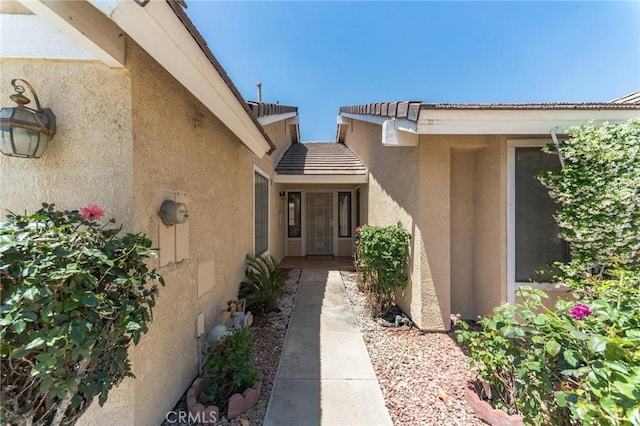 1434 Senator Way, San Jacinto, CA 92583 - entrance to property featuring stucco siding