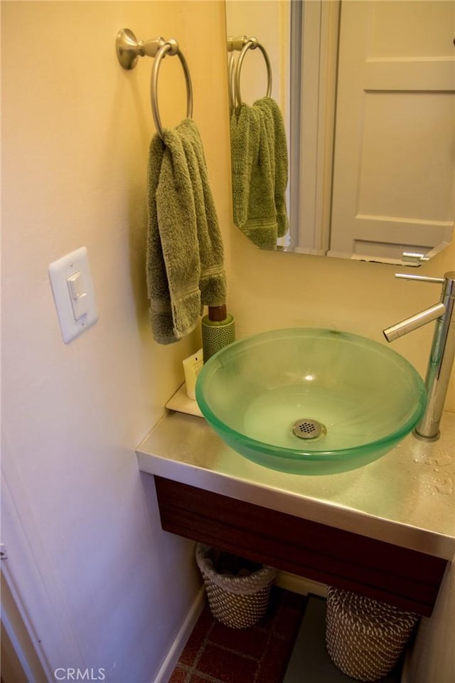 2619 Mary St, La Crescenta, CA 91214 - bathroom with a sink