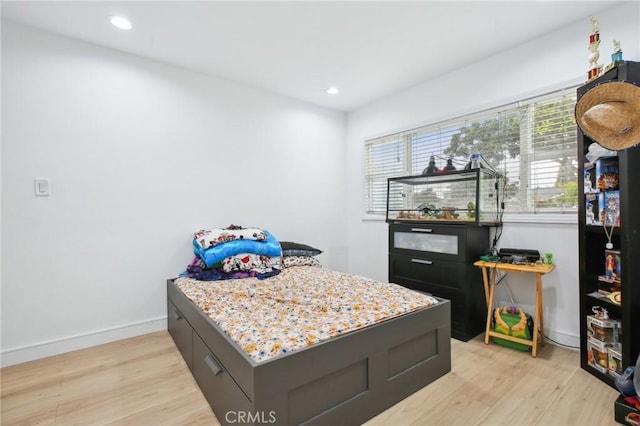 3686 Palo Verde Ave, Long Beach, CA 90808 - bedroom featuring light wood finished floors, recessed lighting, and baseboards