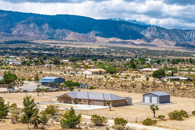 11374 Desert View Rd, Pinon Hills, CA 92372 - view of mountain background