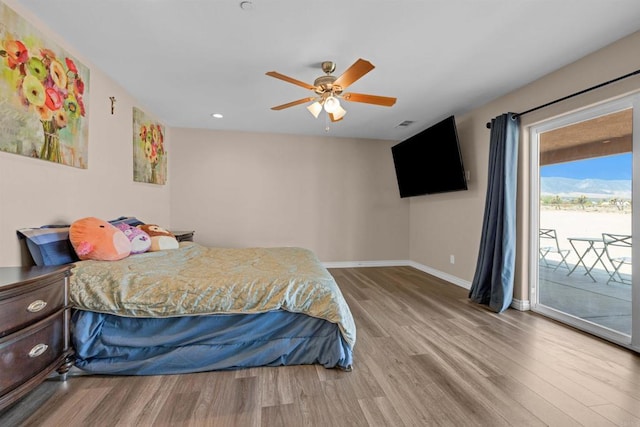 11374 Desert View Rd, Pinon Hills, CA 92372 - bedroom featuring access to exterior, wood finished floors, baseboards, recessed lighting, and ceiling fan