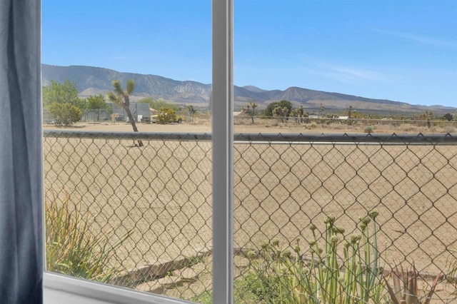 11374 Desert View Rd, Pinon Hills, CA 92372 - view of mountain background
