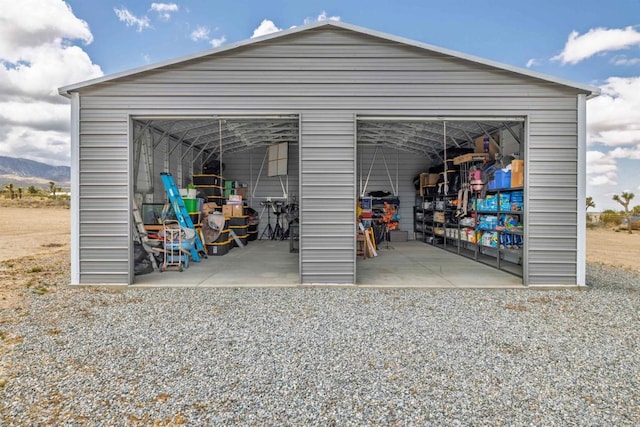 11374 Desert View Rd, Pinon Hills, CA 92372 - detached garage with a mountain view