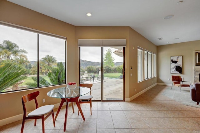 3522 Lancewood Way, Fallbrook, CA 92028 - sunroom with a mountain view