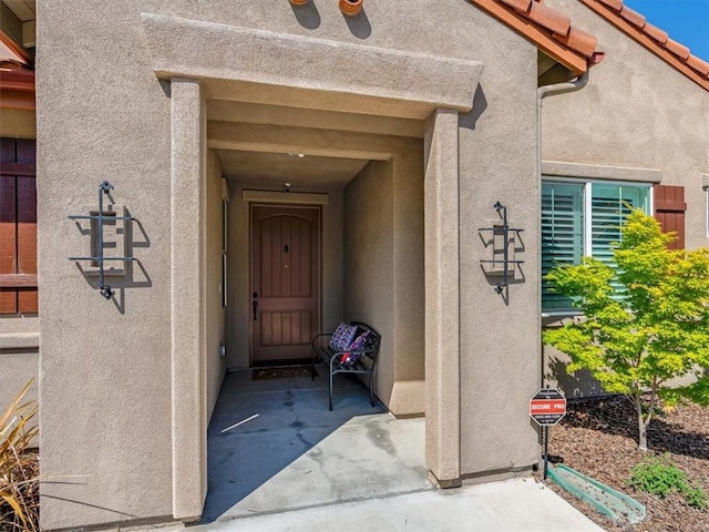 8670 Erika Ct, Atascadero, CA 93422 - doorway to property with stucco siding