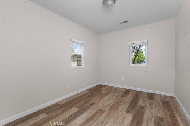 9019 San Gabriel Rd, Atascadero, CA 93422 - unfurnished room with wood finished floors and baseboards
