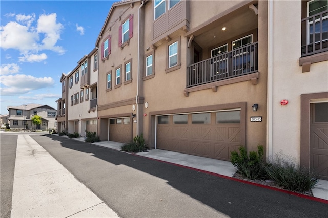 40545 Melrose Dr, Temecula, CA 92591 - view of property with a garage and a residential view
