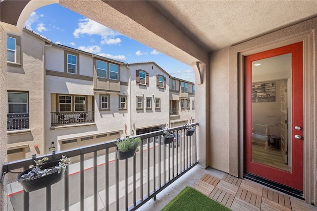 40545 Melrose Dr, Temecula, CA 92591 - balcony with a residential view