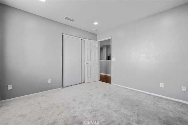 26426 Cardinal Dr, Canyon Country, CA 91387 - unfurnished bedroom with carpet, a closet, baseboards, and recessed lighting