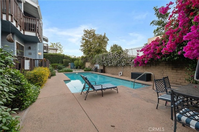 5100 Riverton Ave Unit 14, North Hollywood, CA 91601 - view of pool featuring a patio and fence