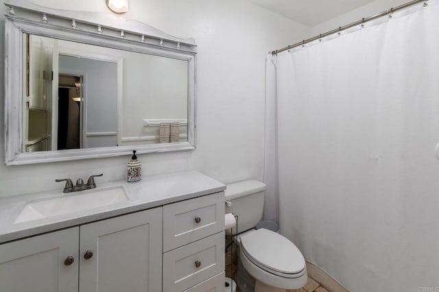 816 Caminito Azul, Carlsbad, CA 92011 - full bath with toilet and vanity