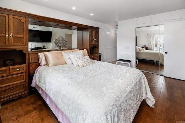 816 Caminito Azul, Carlsbad, CA 92011 - bedroom featuring dark wood finished floors, a closet, and recessed lighting