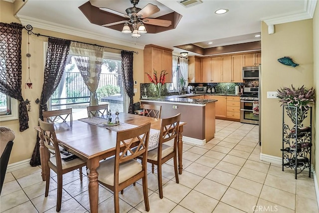 dining space with crown molding, ceiling fan, baseboards, light tile patterned flooring, and recessed lighting