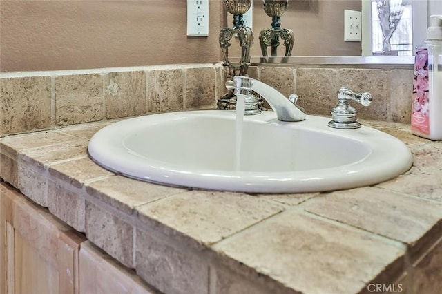 13910 Mountain View Pl, Sylmar, CA 91342 - photo 27