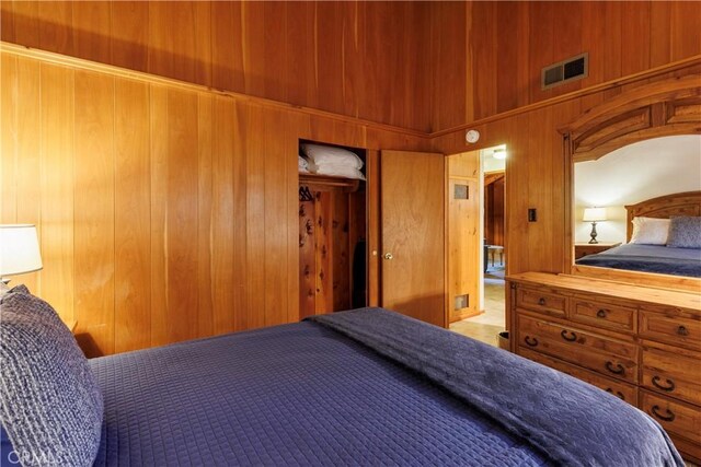 26220 Pine Dell Rd, Idyllwild, CA 92549 - bedroom with wooden walls