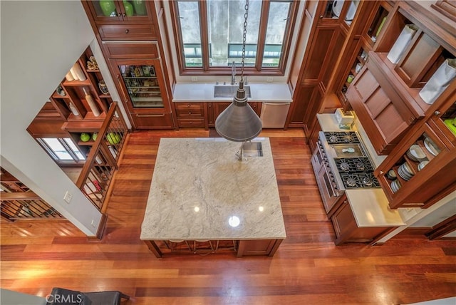 436 32nd St, Manhattan Beach, CA 90266 - bar featuring wood finished floors, appliances with stainless steel finishes, and healthy amount of natural light