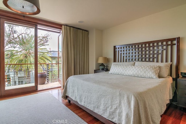 436 32nd St, Manhattan Beach, CA 90266 - bedroom with dark wood finished floors