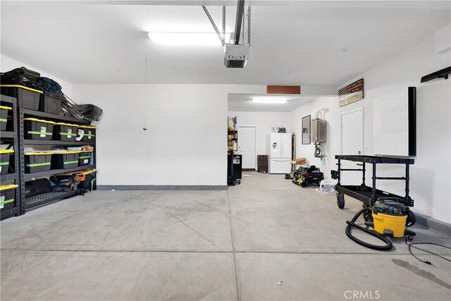 16708 Yarrow Ln, Fontana, CA 92336 - garage with electric panel