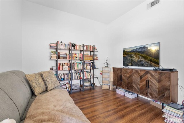 11556 Caldy Ave, Loma Linda, CA 92354 - living room featuring wood finished floors