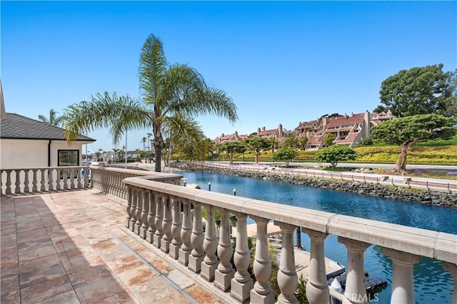 842 Harbor Island Dr, Newport Beach, CA 92660 - water view