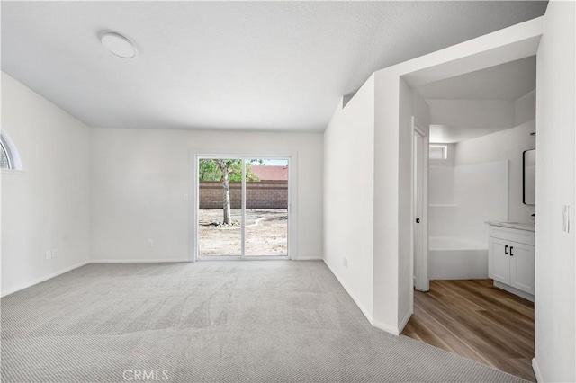 1032 Glenn Ct, Lancaster, CA 93535 - carpeted empty room featuring baseboards