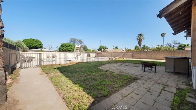 4536 N Irwindale Ave, Covina, CA 91722 - fenced backyard featuring a patio