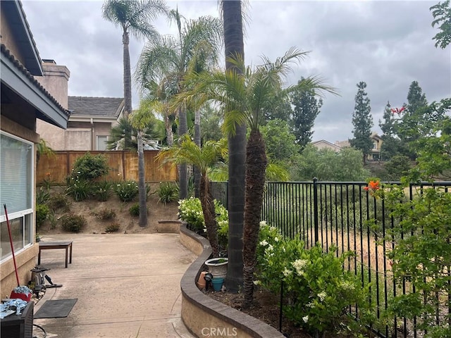 13564 Esprit Ave, San Diego, CA 92128 - view of patio featuring a fenced backyard