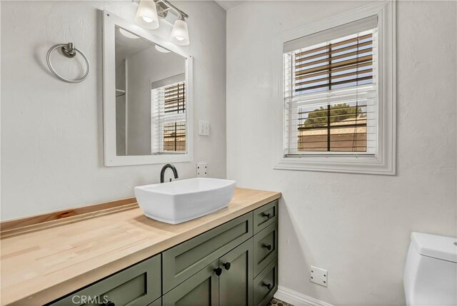 109 Lorita Way, Hanford, CA 93230 - bathroom with vanity and toilet