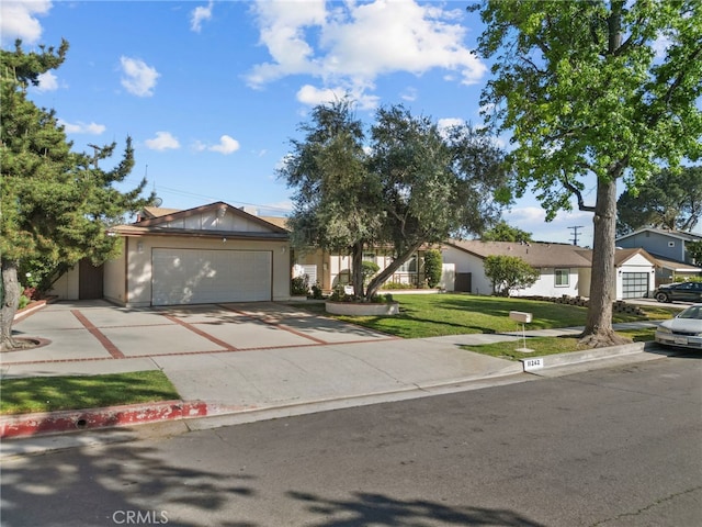 11242 Kamloops St, Sylmar, CA 91342 - photo 1