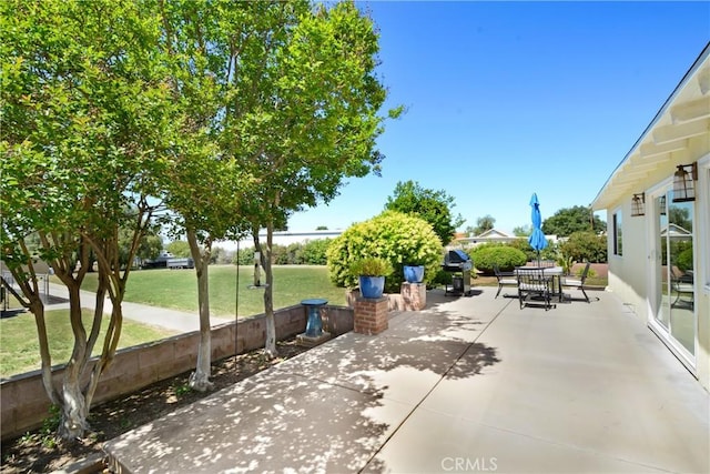39671 Cherry Valley Blvd, Cherry Valley, CA 92223 - view of patio with outdoor dining area