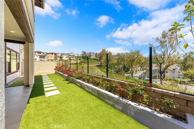 27 Alessio, Lake Forest, CA 92630 - view of yard featuring a residential view