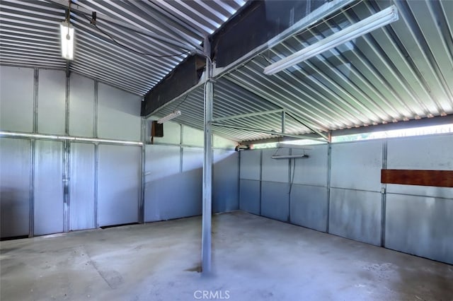 44800 Ahwahnee Acres Rd, Ahwahnee, CA 93601 - view of garage
