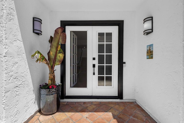 3960 W Hemlock St, Oxnard, CA 93035 - property entrance featuring french doors and stucco siding