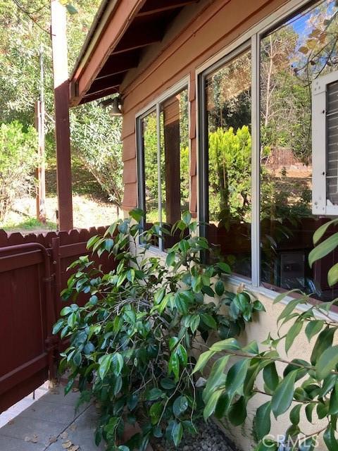 9656 Green Verdugo Dr, Shadow Hills, CA 91040 - view of home's exterior with fence
