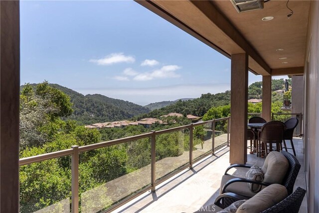 2815 Rock Wren Ln, Avila Beach, CA 93424 - balcony with a mountain view