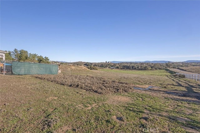 38550 Crossover Rd, Temecula, CA 92592 - view of yard