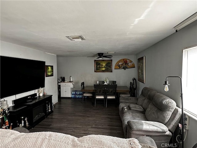 351 Armory Rd, Barstow, CA 92311 - living area featuring a ceiling fan and wood finished floors