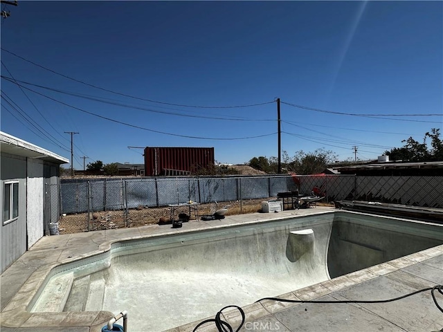 351 Armory Rd, Barstow, CA 92311 - view of swimming pool featuring a fenced backyard