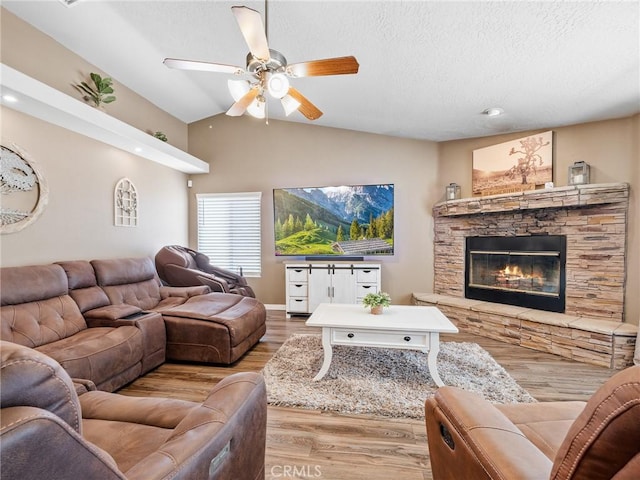 15454 Mustang Ave, Apple Valley, CA 92307 - photo 34