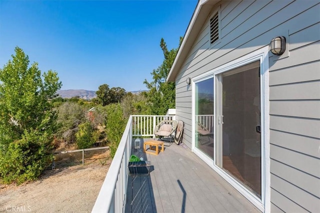 225 Hacienda Ave, San Luis Obispo, CA 93401 - view of wooden deck