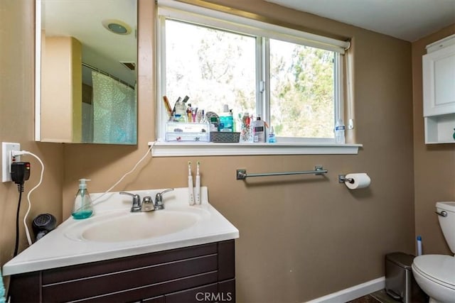 225 Hacienda Ave, San Luis Obispo, CA 93401 - full bath with toilet, vanity, and baseboards