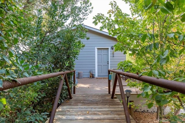 225 Hacienda Ave, San Luis Obispo, CA 93401 - view of wooden deck