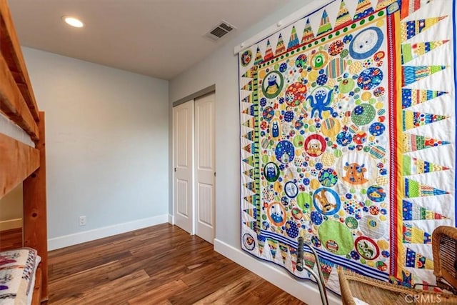 225 Hacienda Ave, San Luis Obispo, CA 93401 - unfurnished bedroom featuring wood finished floors, baseboards, and recessed lighting