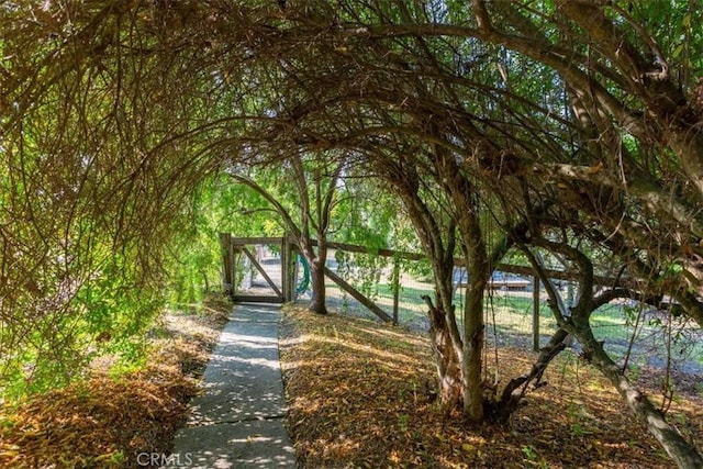 225 Hacienda Ave, San Luis Obispo, CA 93401 - surrounding community with a gate
