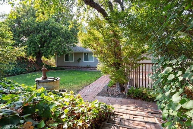 225 Hacienda Ave, San Luis Obispo, CA 93401 - view of grassy yard