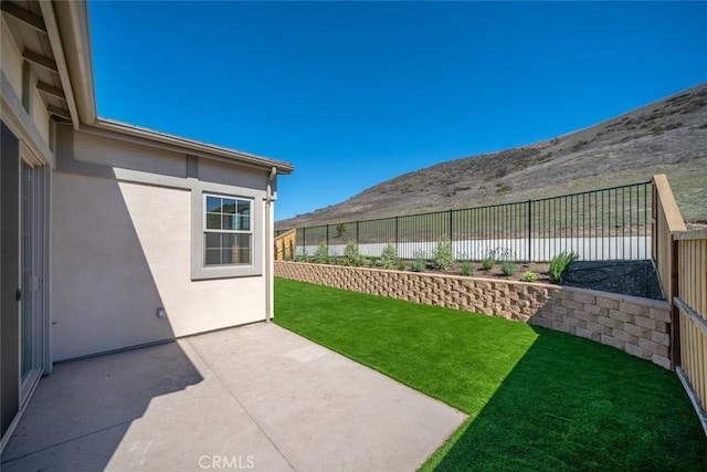4140 Hillside Dr, San Luis Obispo, CA 93401 - view of yard featuring a mountain view and a patio area